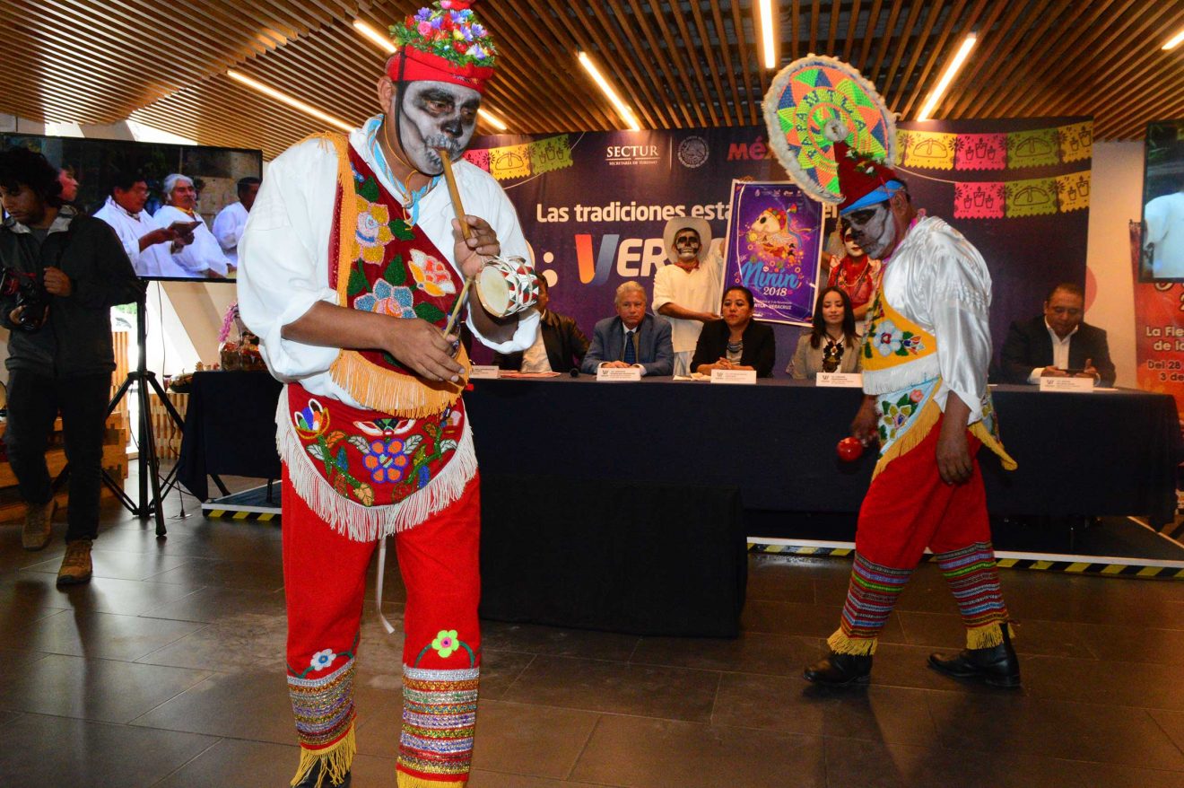 Hay Que Vivir La Tradición Del Día De Muertos En Veracruz – Protocolo ...